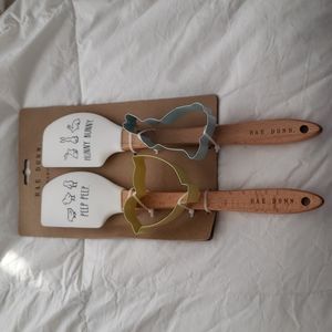 Rae Dunn Easter Spatula and Cookie Cutter Set